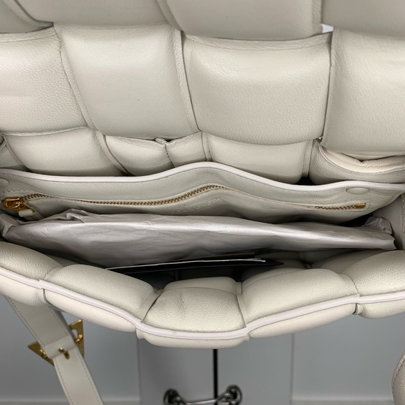 Bottega Veneta Padded Cassette Classic White Leather - Picture 8 of 16
